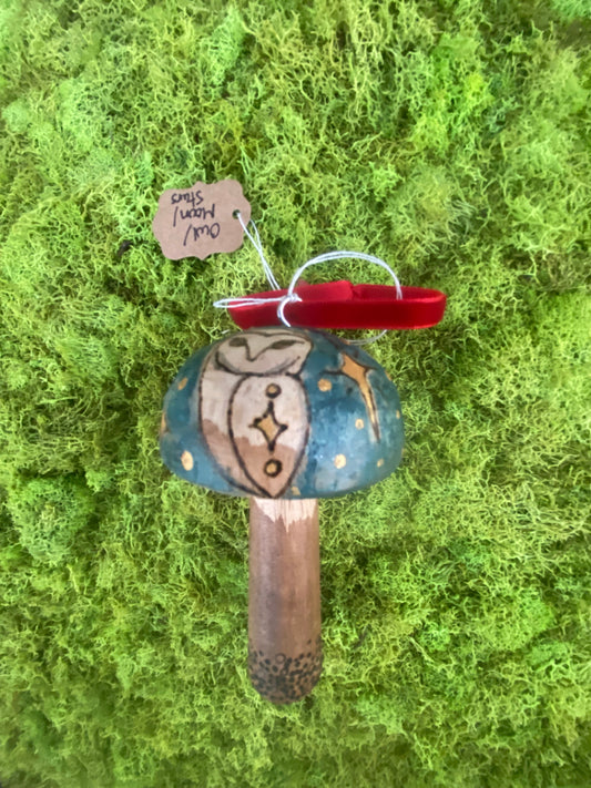 Natural wood mushroom ornaments