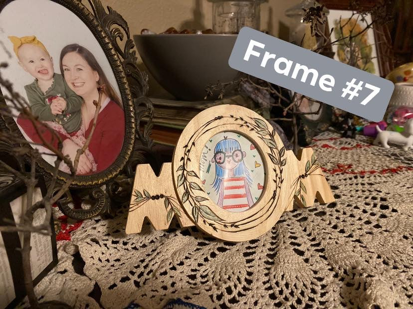 Mom frames