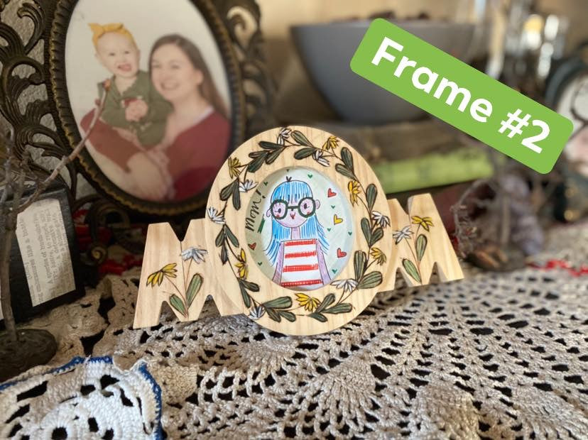 Mom frames