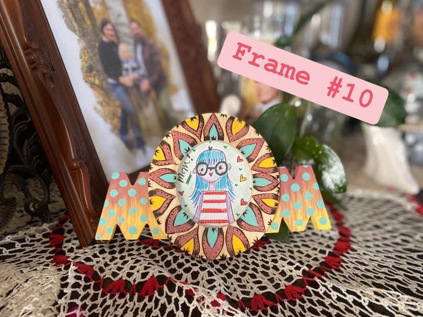 Mom frames