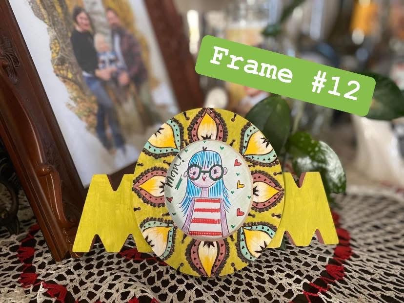 Mom frames