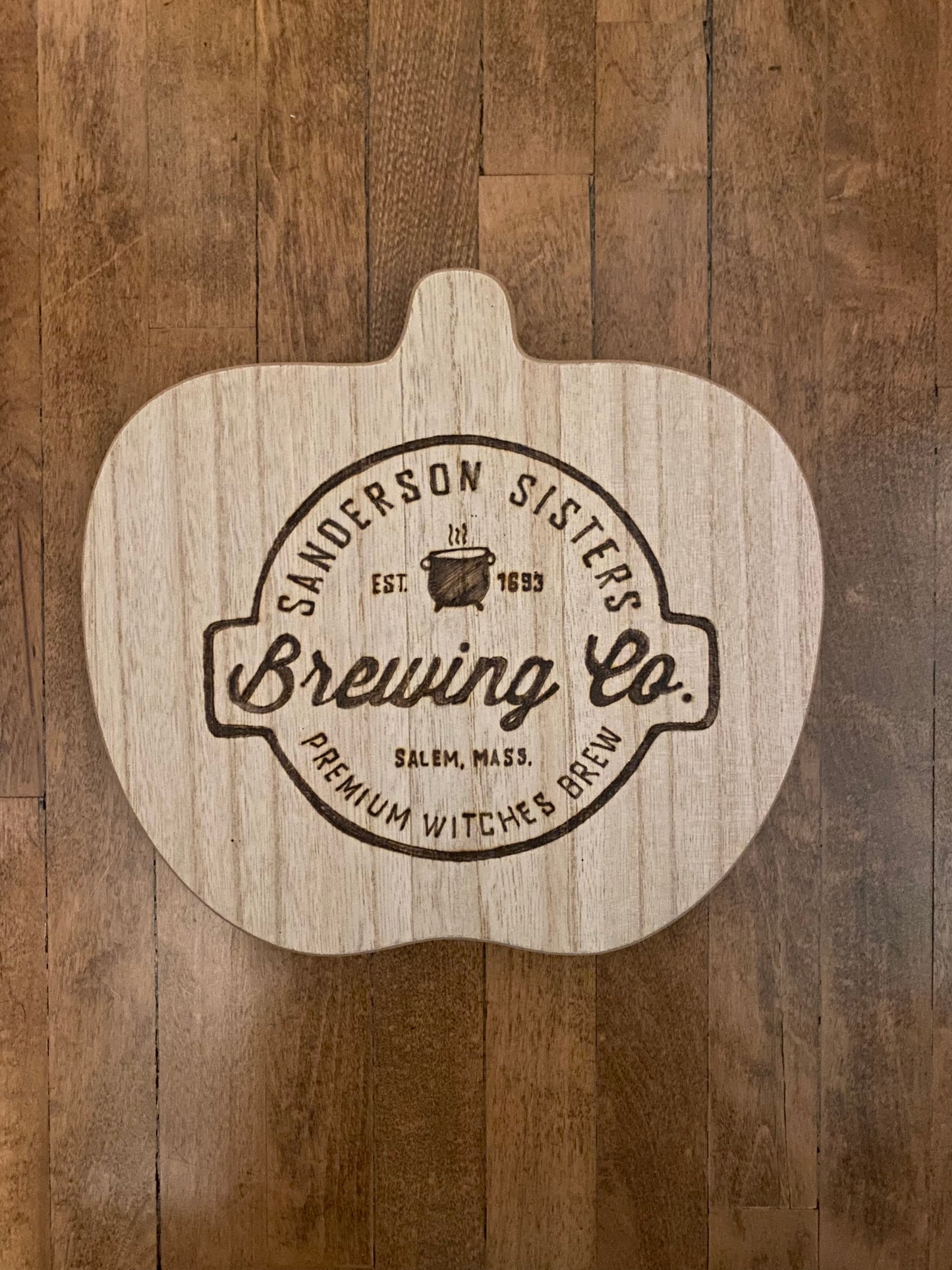 Sanderson Brew Pumpkin turn table