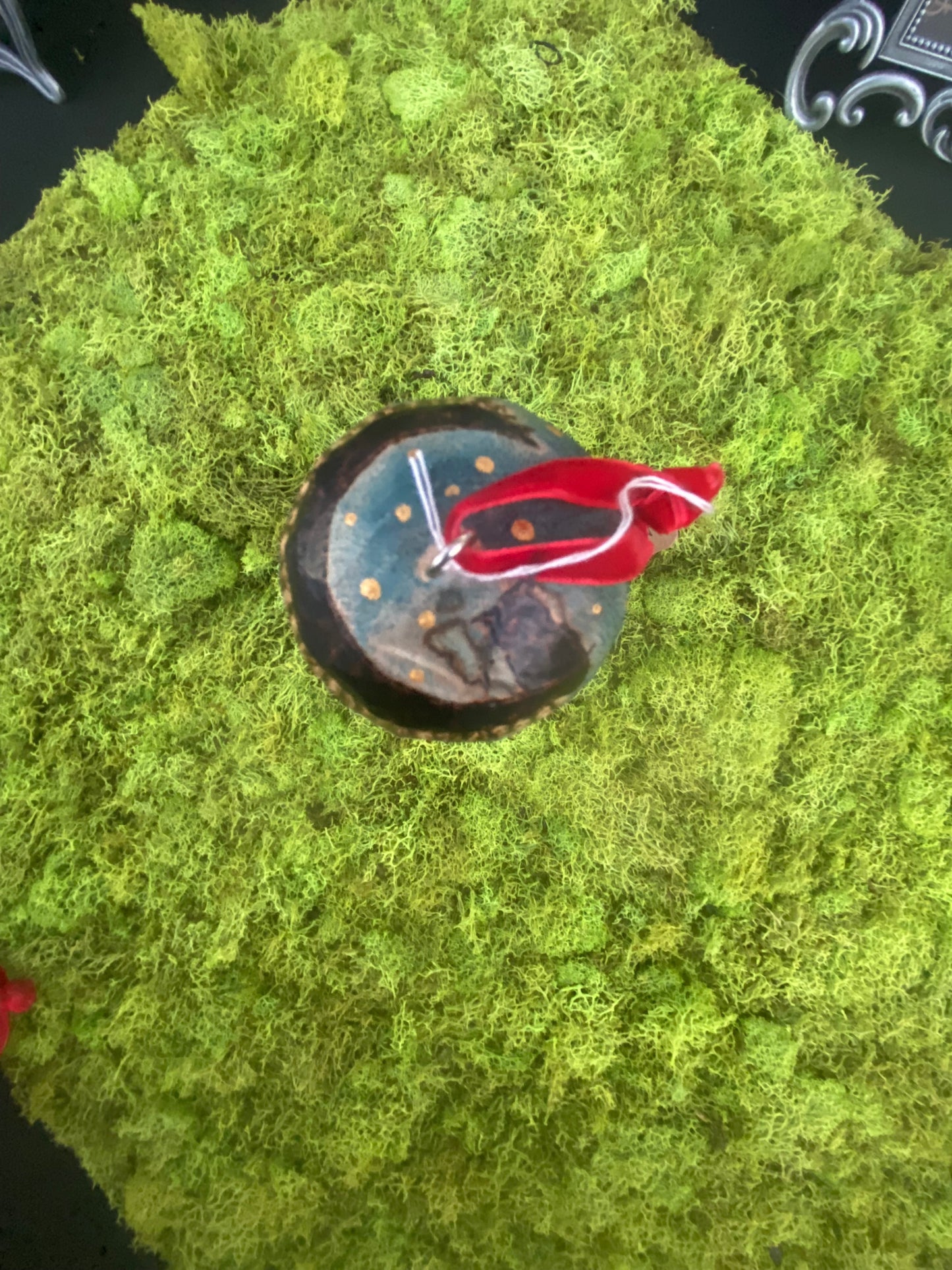 Natural wood mushroom ornaments