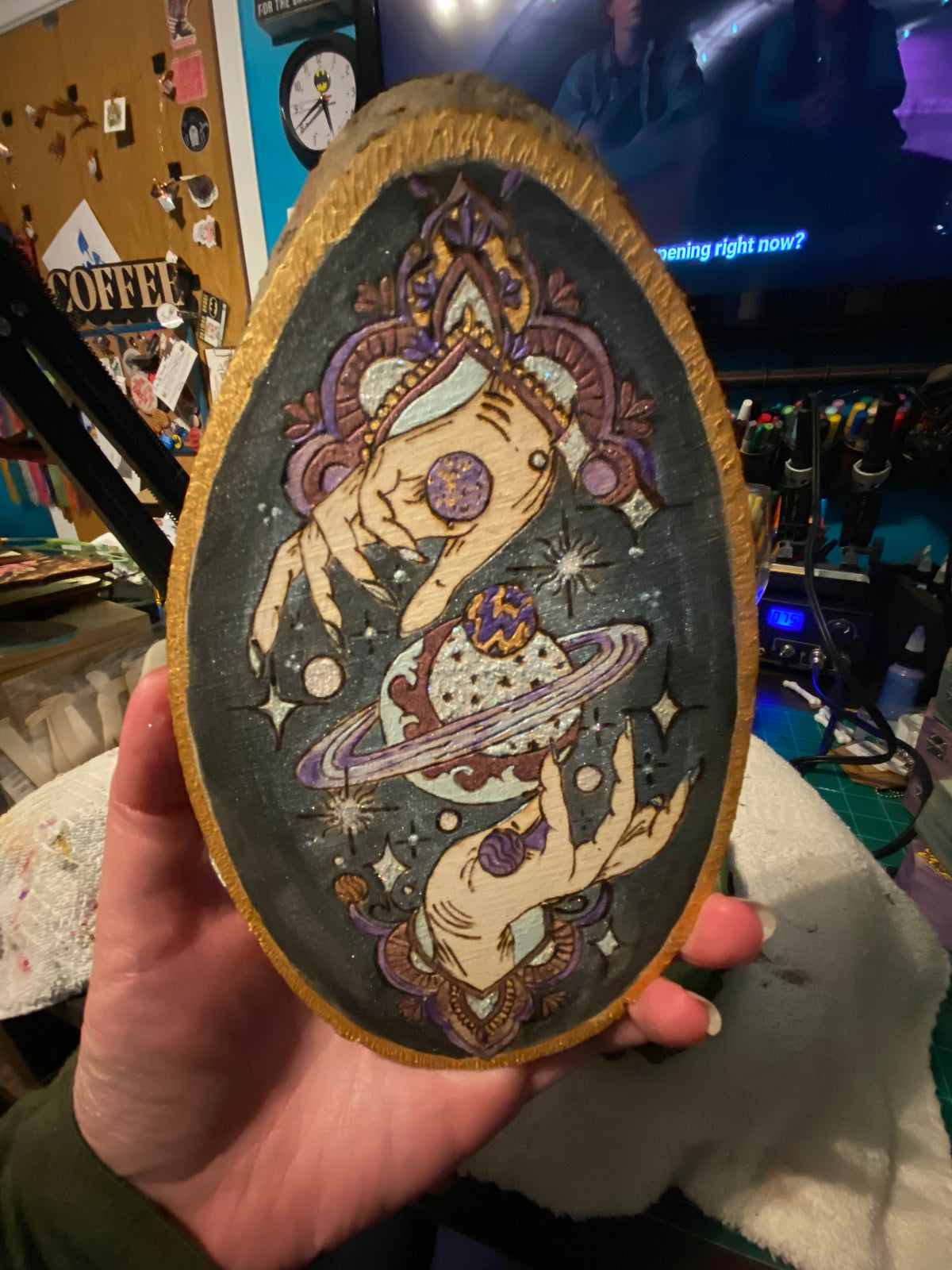 Cosmic Witch Live Edge