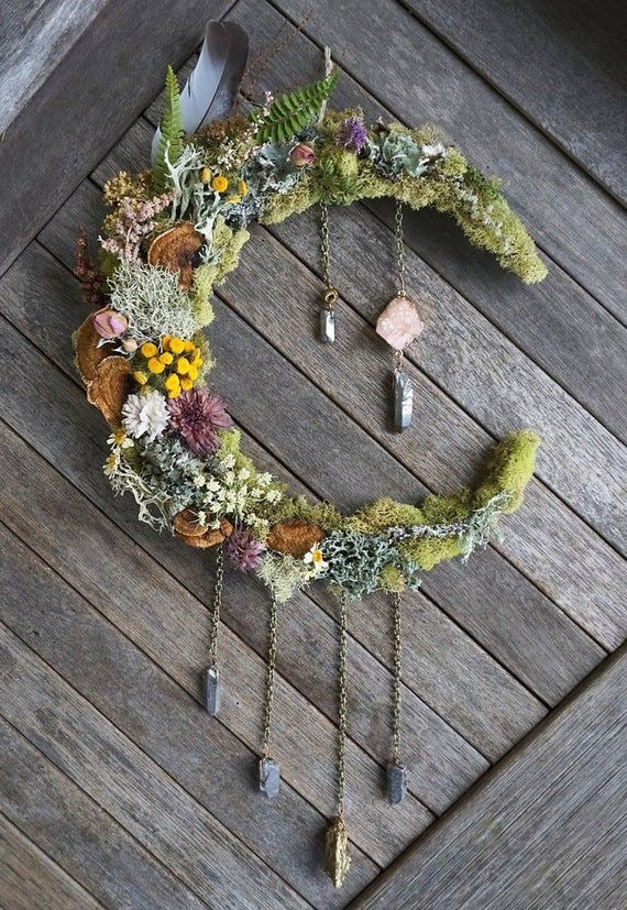 May 2026 EVENT - WITCH CRAFTS - Create Your Own Crescent Moon Wreath